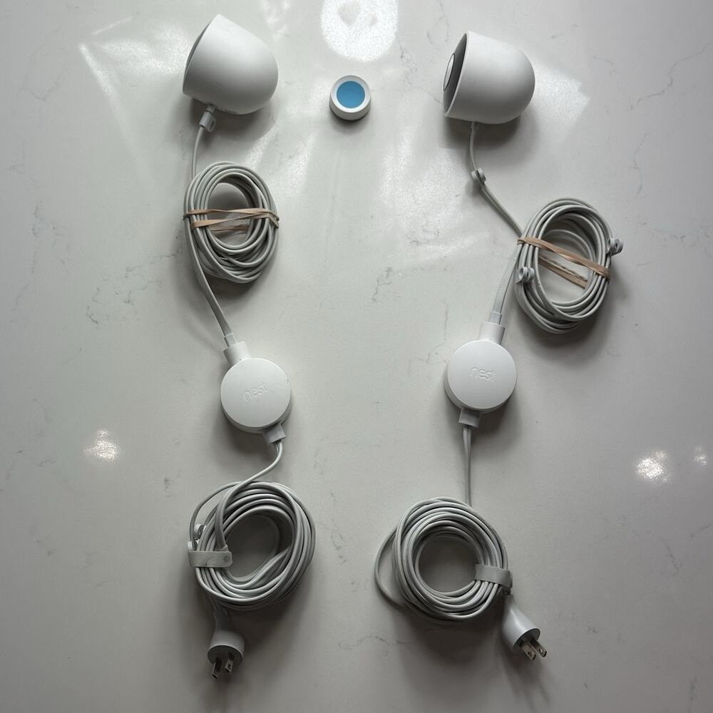 Google Nest Outdoor 1st Gen Wired Security Cameras And Cables ( A0033 ) Lot of 2